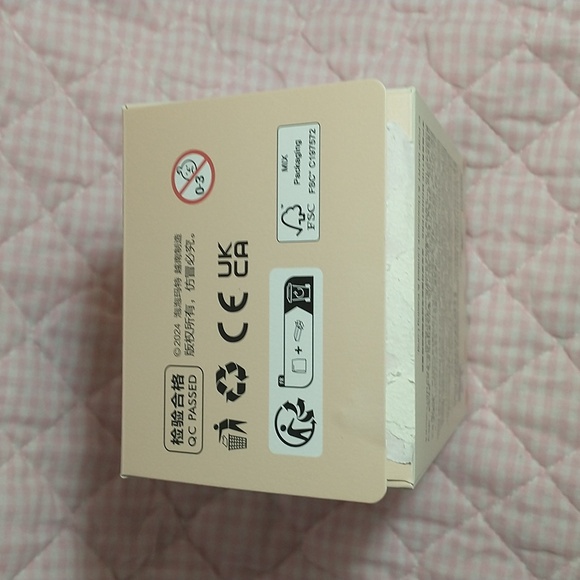 POP MART Have A Seat Labubu Plush Keychain / Bag Charm (DADA) - Picture 7 of 7